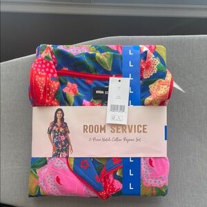 Room Service Short Sleeve Floral Pajama Set Size L
